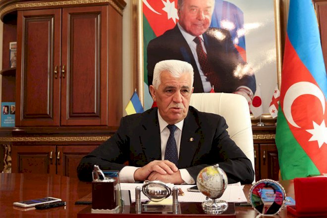    Adı FETÖ ilə hallanan rektorun evi qarət edildi –   Gəncədə