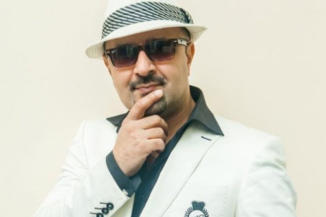    İlqar Xəyal boşandı   
