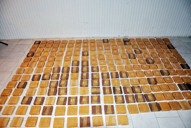    Azərbaycanda 128 kiloqram heroin tutuldu -   Video