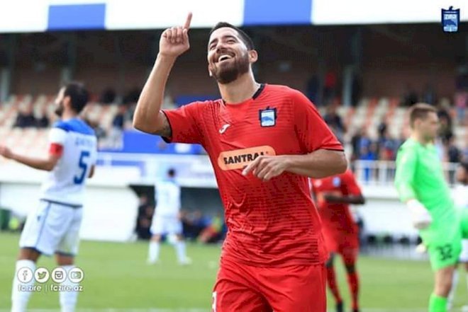    “Zirə“ paraqvaylı hücumçu ilə müqaviləni uzadıb   