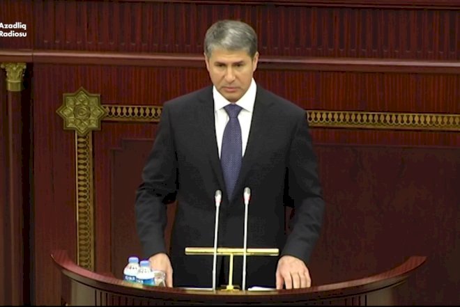    Vilayət Eyvazov nazir kimi sakinlərlə ilk görüşünü keçirdi   