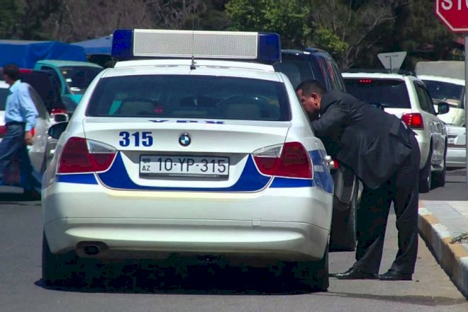    “Yol polisi belə nişanların qoyulmasına necə icazə verib?” -   Etiraz 