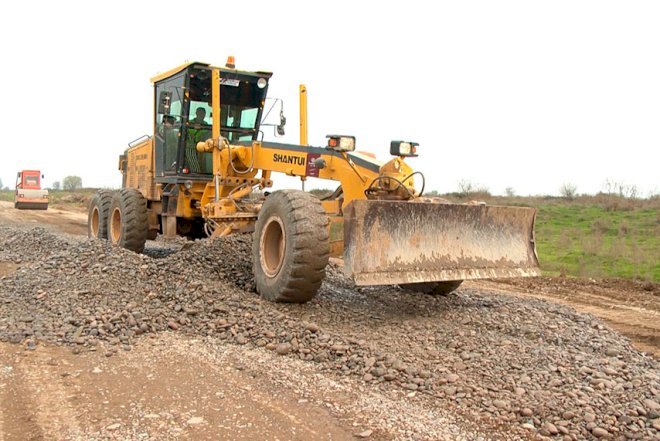    İmişlidə yol yenidən qurulur   