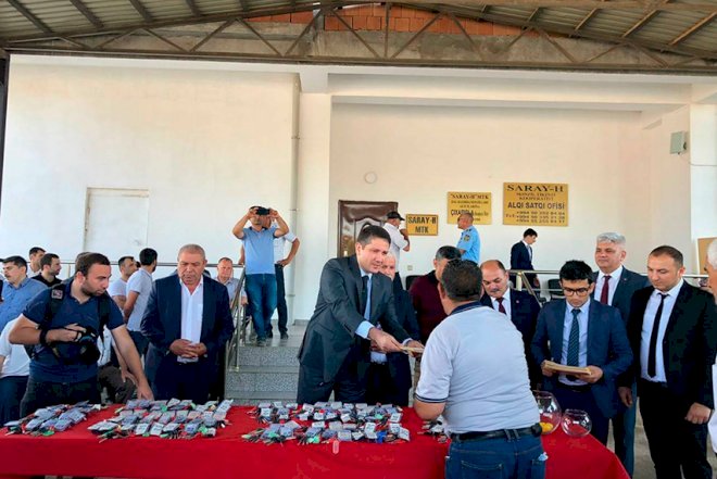    Prezident şəhid ailələri və Qarabağ müharibəsi əlillərinə  mənzil hədiyyə etdi   