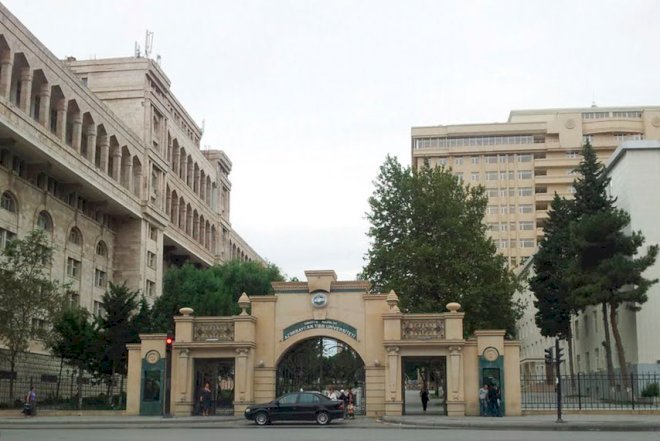    Tibb Universitetində dərs saatları dəyişdirilib   