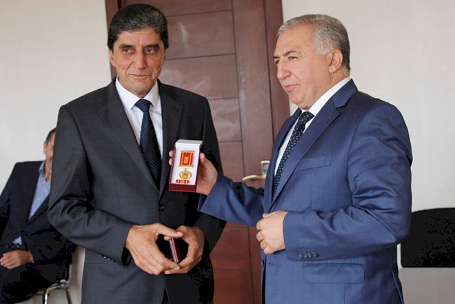    220 minlik maşın alan icra başçısı haqda maraqlı məlumatlar   