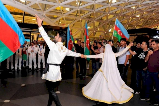    İdmançılarımız Azərbaycana qayıtdı   