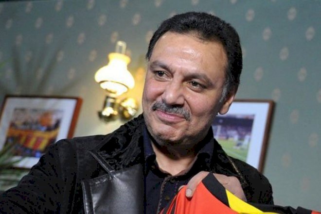    “Hafka”nı necə aldadıblar? –   Gözünü yumub, 50 milyona imza atıb
