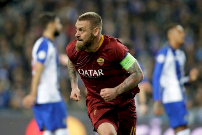    De Rossi karyerasını bitirdi   