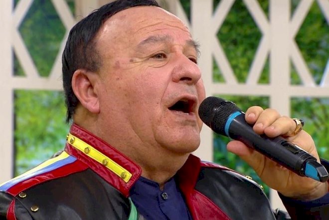    Yalçın Rzazadə zəhərlənib: “Vəziyyəti ağırdır”   