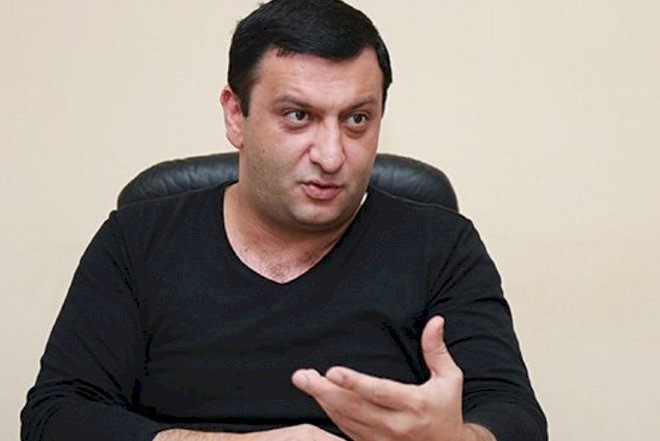    Müşfiq Abbasovun evi əlindən alındı   
