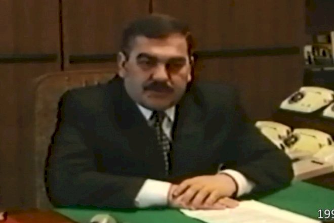    Vasif  Talıbovun 22 il əvvəlki videosu yayıldı   