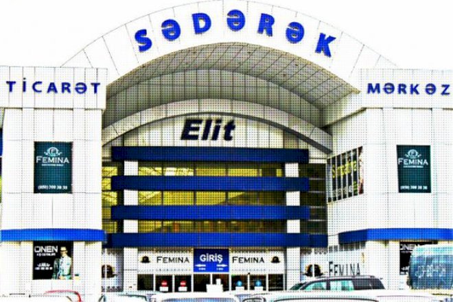    “Elit” Ticarət Mərkəzində yanğın   
