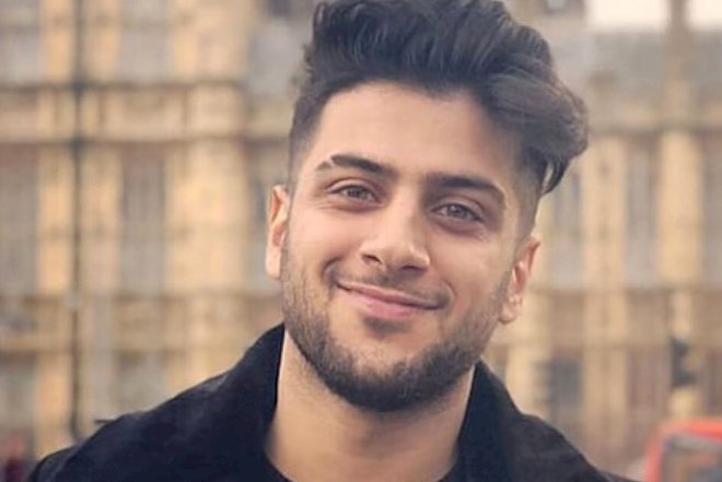    Sosial media fenomeni onu tənqid edənləri söydü   