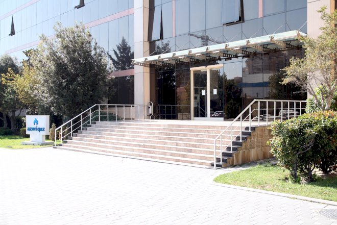    Dövlət qurumları arasında ödəniş qalmaqalı   