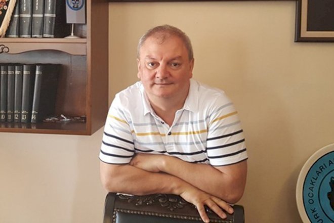    Dinimiz bizi kütlə halında saxlayıb…    