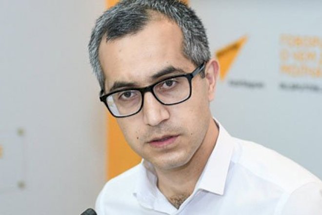    “DİM-in abituriyentlər üçün nəşr etdiyi vəsaitlərdə rəqəmlər üst-üstə düşmür“ -   Ekspertdən iddia