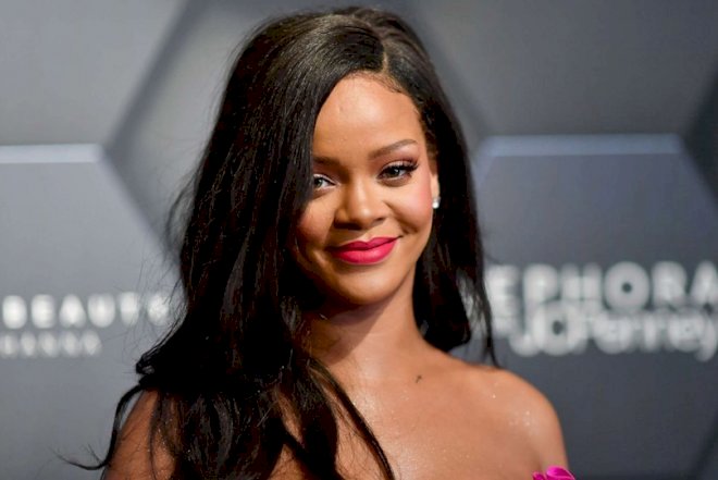    Rihanna kirayəyə sərvət ödəyir   