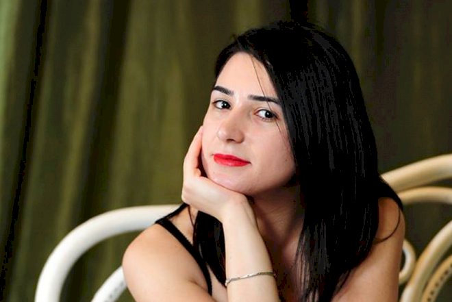    Azərbaycanda direktordan şok addım:   Aktrisa uşağını itirdi