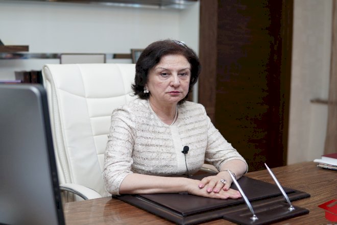    Azərbaycanda rektor 250 min manatlıq mebel alır –   Büdcə pulu ilə