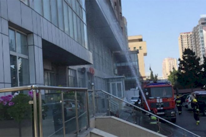    FHN yanan bina ilə bağlı məlumat yaydı   