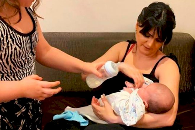    Natavan körpəsinə süd verdiyi zaman çəkilən fotosunu paylaşdı...   