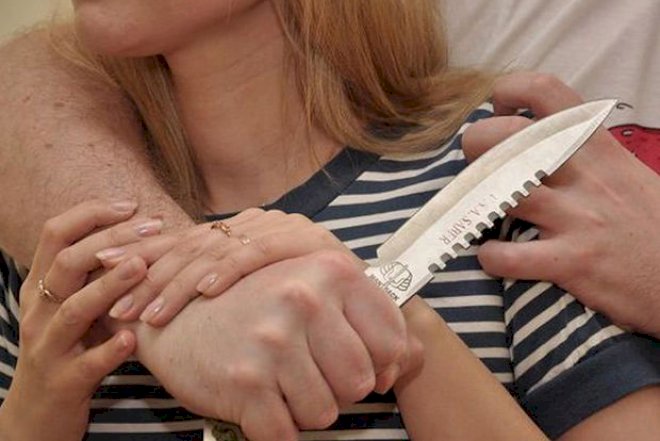    Arvadının başını kəsən şəxsin məhkəməsi təxirə salındı   