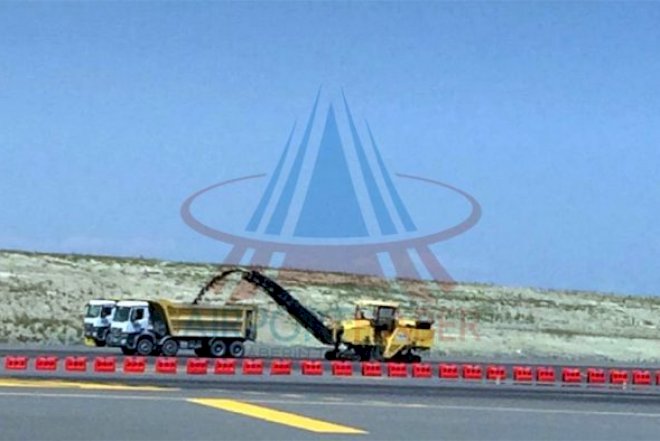    Aeroport yolu çökdü - Foto   