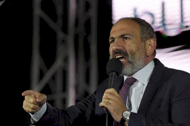    “Bu gədəyə yerini göstərmək lazımdır”   