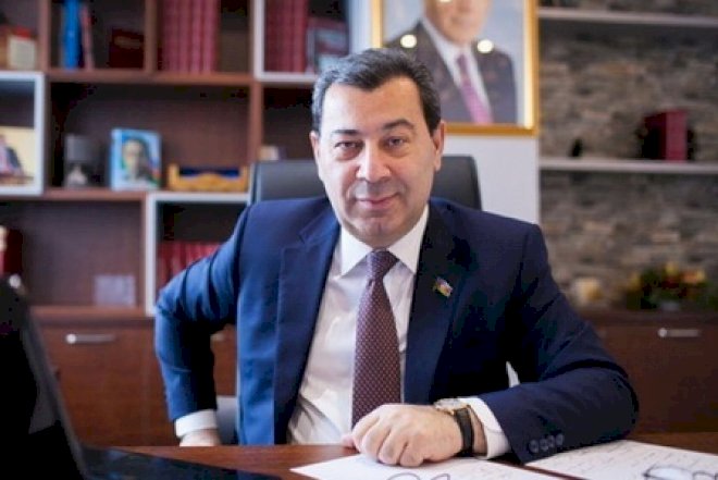    Səməd Seyidov Paşinyanı yıxdı-sürüdü:   “Kişisənsə...”
