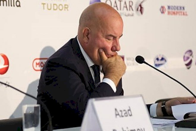    Rüstəmovun narahatlığının arxasında nə dayanır? –   Kredit böhranının anonsu