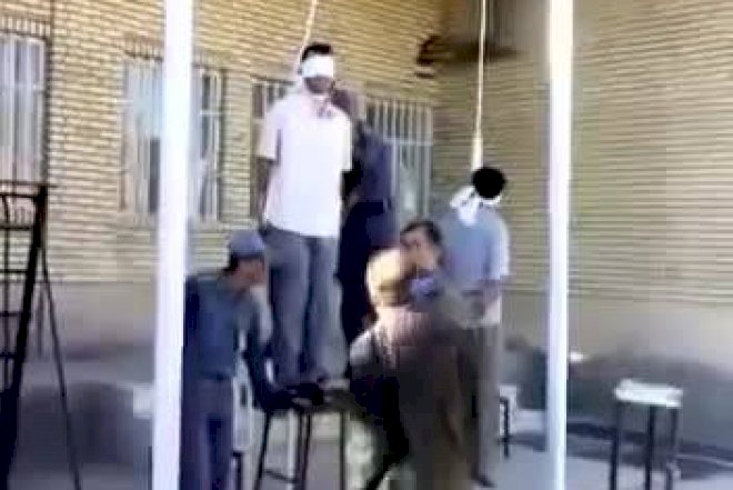    İranda 4 nəfər asıldı   