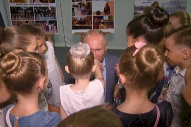    Putindən centlmen hərəkət -   Video