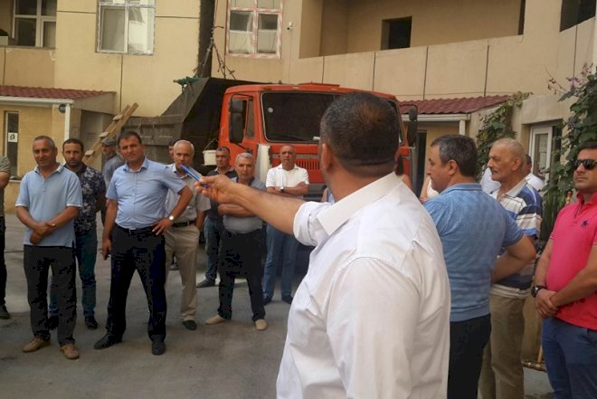    Binəqədidə “Amay Abdulla”ya qarşı aksiya keçirildi -   Video