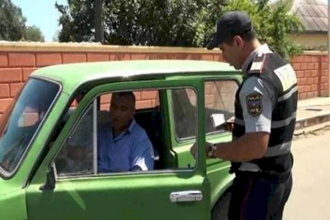    Astarada baba nəvəsi ilə “avtoşluq” etdi -   Video