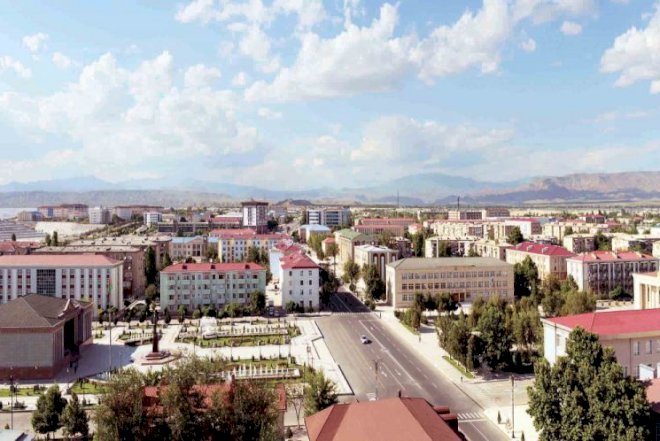    Naxçıvanda nə qədər əhali var?   