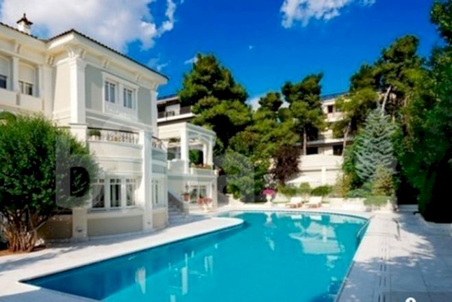    Azərbaycanda 18 milyona satılan villa kimindir?    