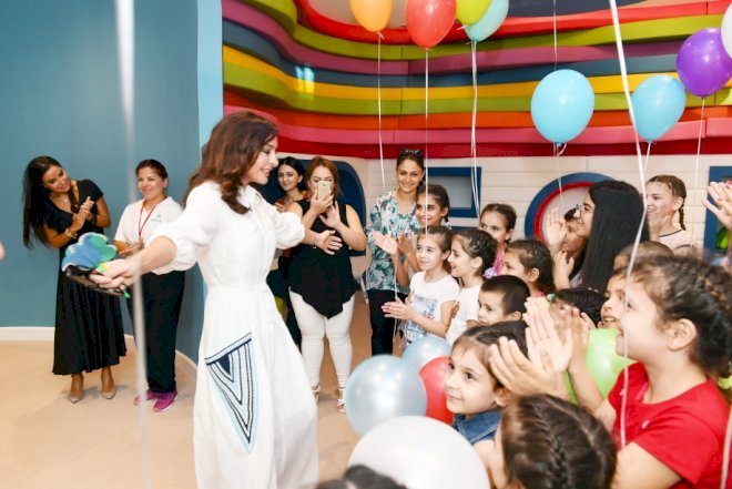   Birinci xanım doğum günündə uşaqlarla bir arada –   Fotolar