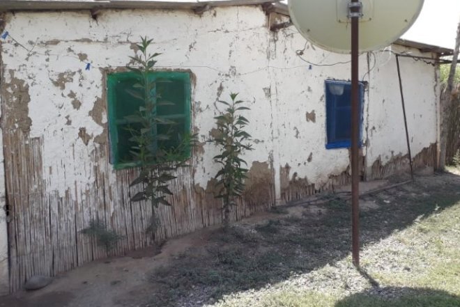    26 ildir qamış komada yaşayan ailə -   Video