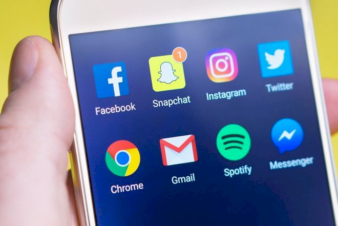    Azərbaycan “Google” və “Facebook”a öz təkliflərini verəcək   