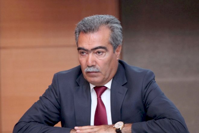    “Jurnalistlərə birbaşa ev verilməyib axı..“ - Vüqar Səfərli   