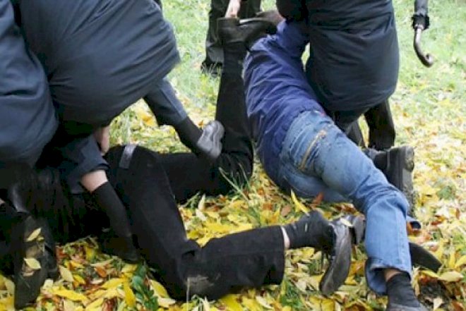    Bakıda yasda dava düşdü: bir nəfər bıçaqlandı   