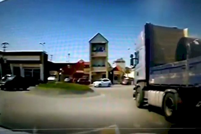    Bakıda yük maşını ilə avtoxuliqanlıq edən sürücü saxlanıldı   - Video