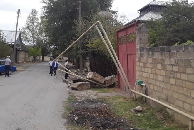    Divar aşdı, 450 ev qazsız qaldı   