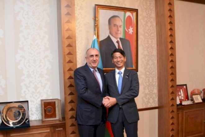    Elmar Məmmədyarov İƏT Gənclər Forumunun prezidenti ilə görüşüb   