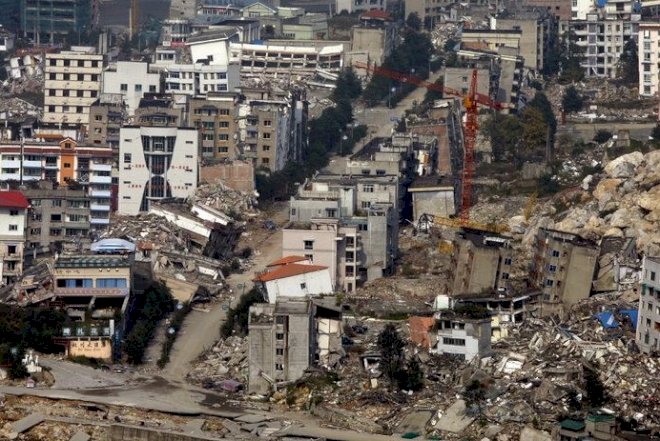    Çində zəlzələ: ölən və xeyli sayda yaralanan var   