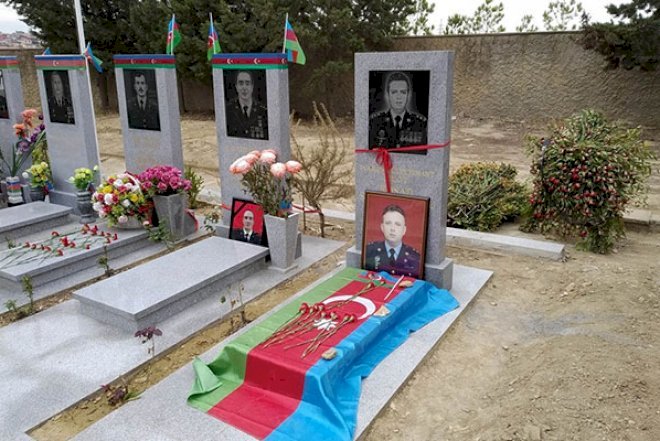    Rəşad Atakişiyevin məzar daşı hazırdır -   Fotolar