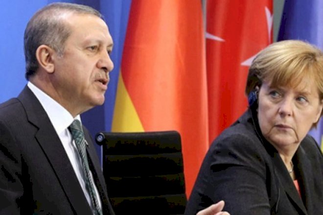    Ərdoğan Merkellə ciddi müzakirələr apardı   