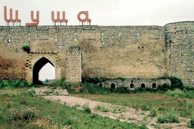    Şuşa qalasının ən son halı   - Fotolar