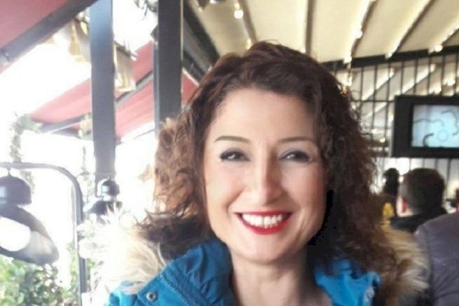    48 yaşlı qadın evində ölü tapıldı - 50 dəfə bıçaqlanıb   